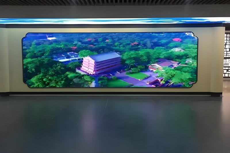 全彩屏P4与P5，选择哪个更好？